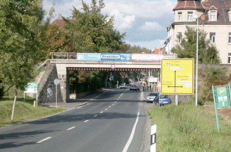 Die Br&uuml;cke &uuml;ber die Humboldtstra&szlig;e stadteinw&auml;rts gesehen