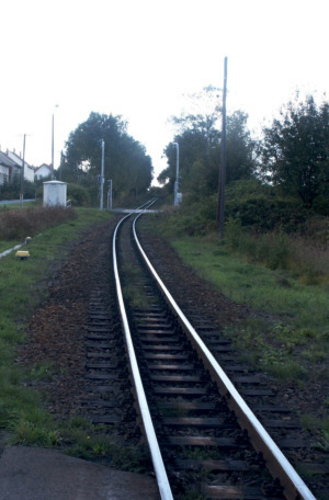 View from the unsecured level crossing near the Impregnating factory to the upper secured one in the direction of Bertsdorf